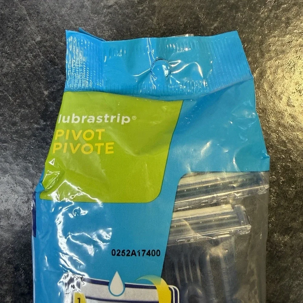 Gillette Sensor2 Pivot Lubrastrip Disposable 12 Razors
